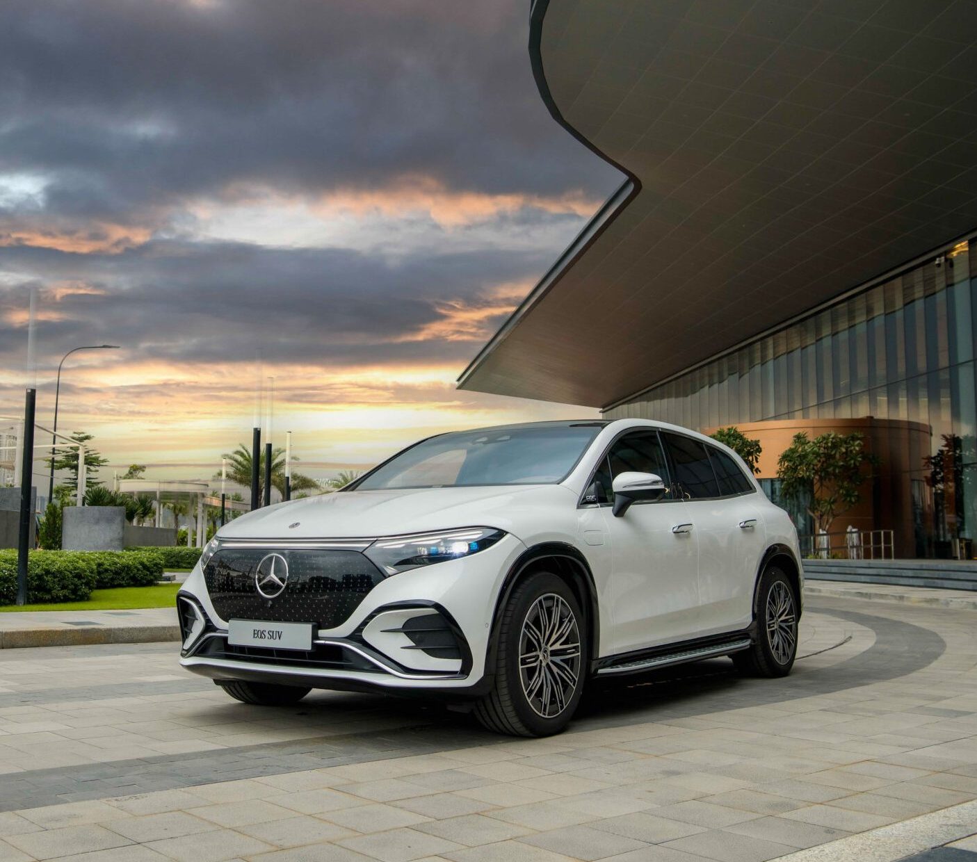 Mercedes-Benz EQS 500 4Matic (SUV)