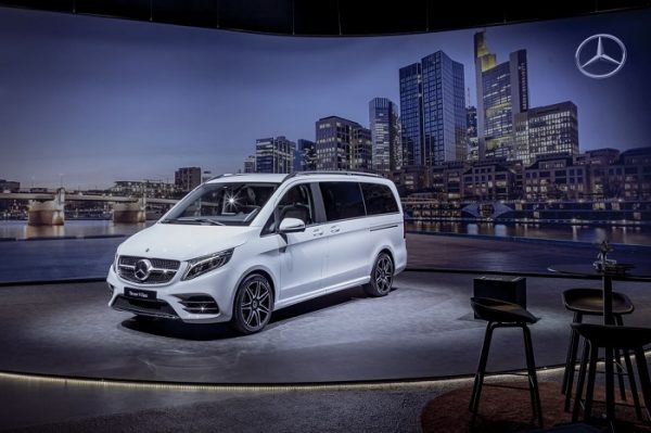 mercedes-benz-v250-amg-9 mercedes-benz-v250-amg-9